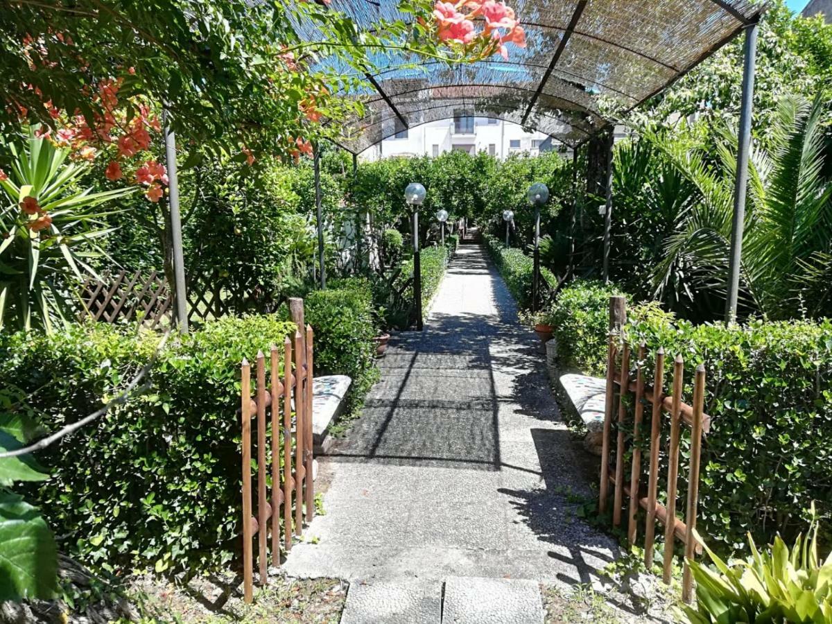 Il Giardino Degli Agrumi Caserte Extérieur photo
